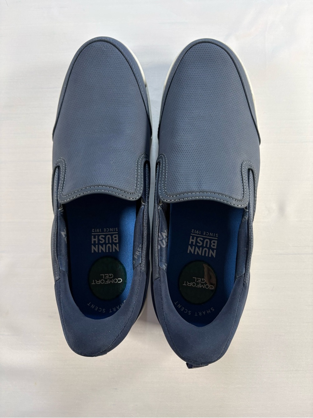 Nunn Bush KORE Mens Size 9.5 M Navy Blue Slip On Comfort Gel Sneakers Loafers